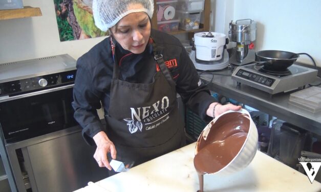 Incontro con Keyla Cotrina titolare di Nexo Chocolate: dalla fava di cacao alla tavoletta.