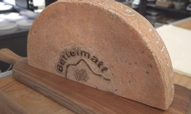 Il Maestro assaggiatore Eugenio Micheli ci guida nella degustazione Orizzontale di 7 Bettelmatt!